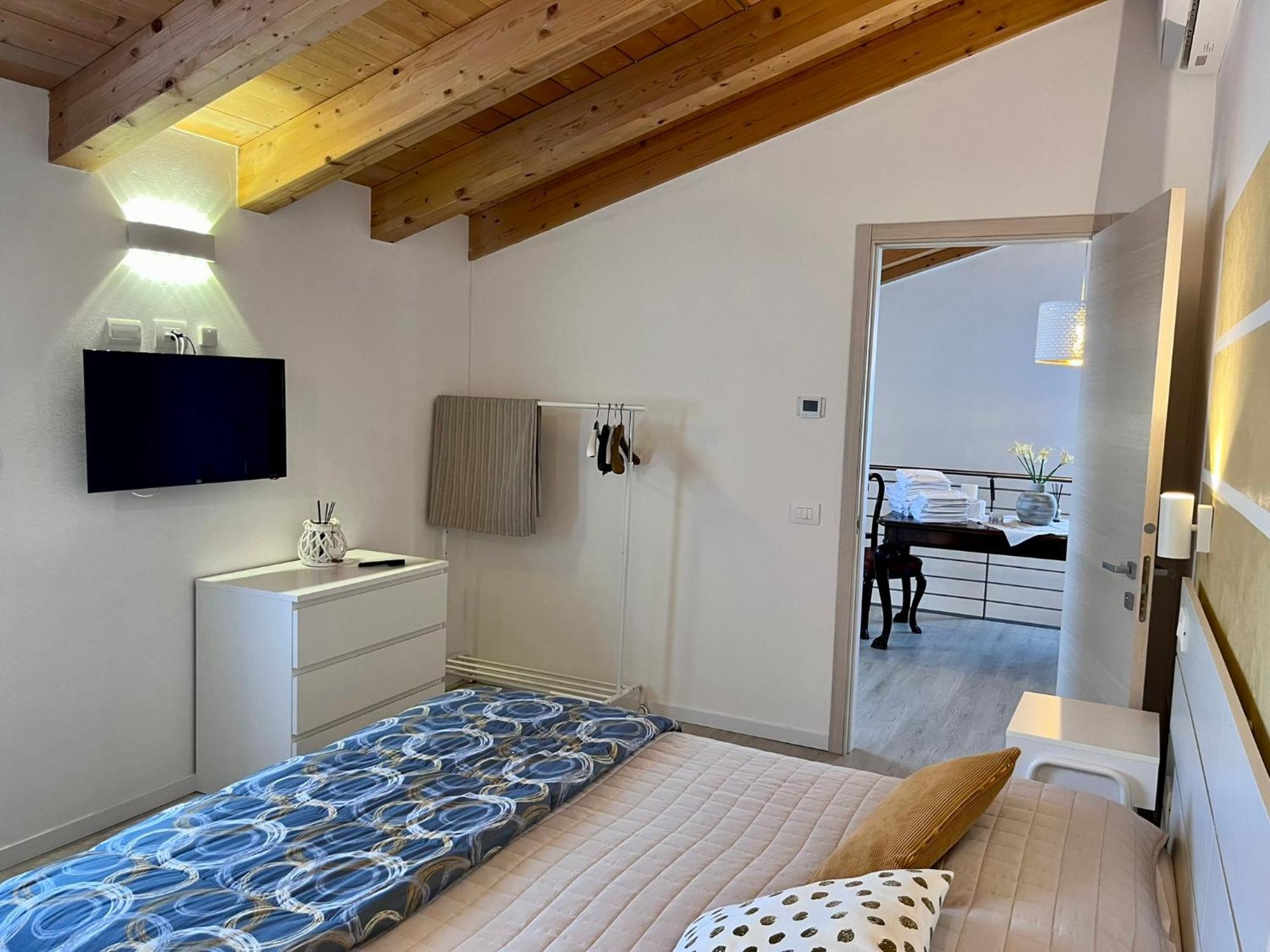 Villavecchia Castegnero Room photo